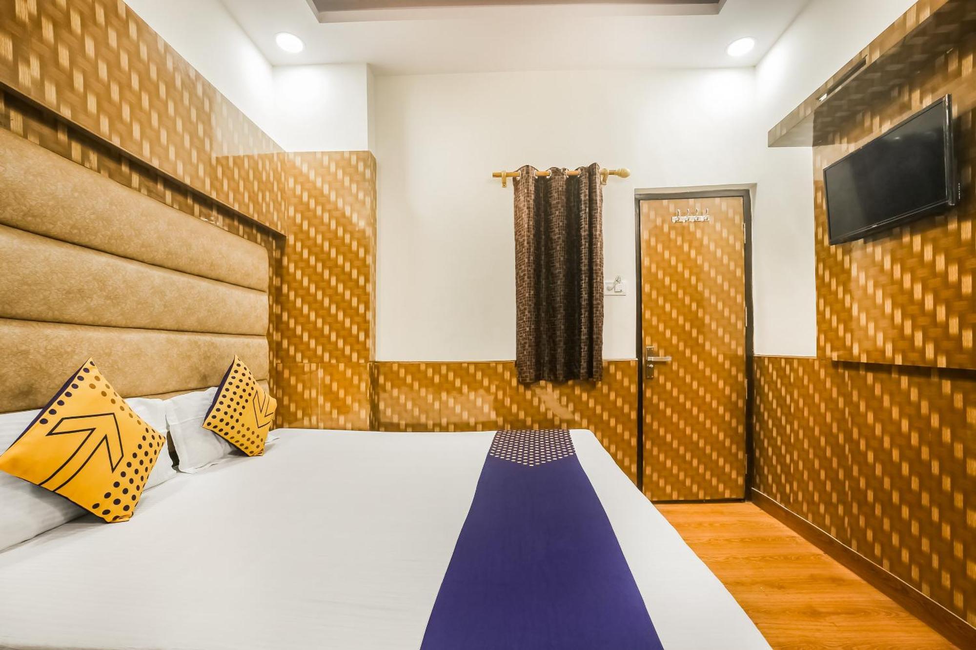 Hotel Silver Palace New Delhi Exterior photo